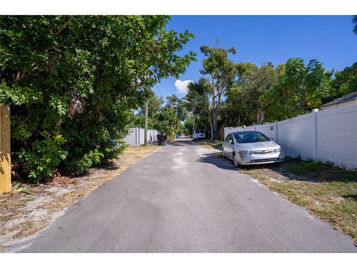 4350 2nd Avenue S Saint Petersburg FL 33711 TB8440397 image27