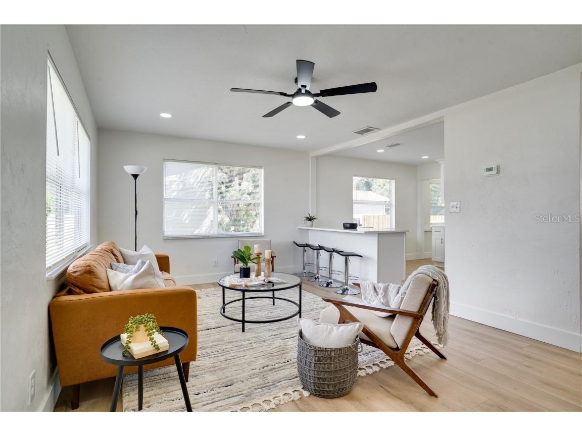 4350 2nd Avenue S Saint Petersburg FL 33711 TB8440397 image5