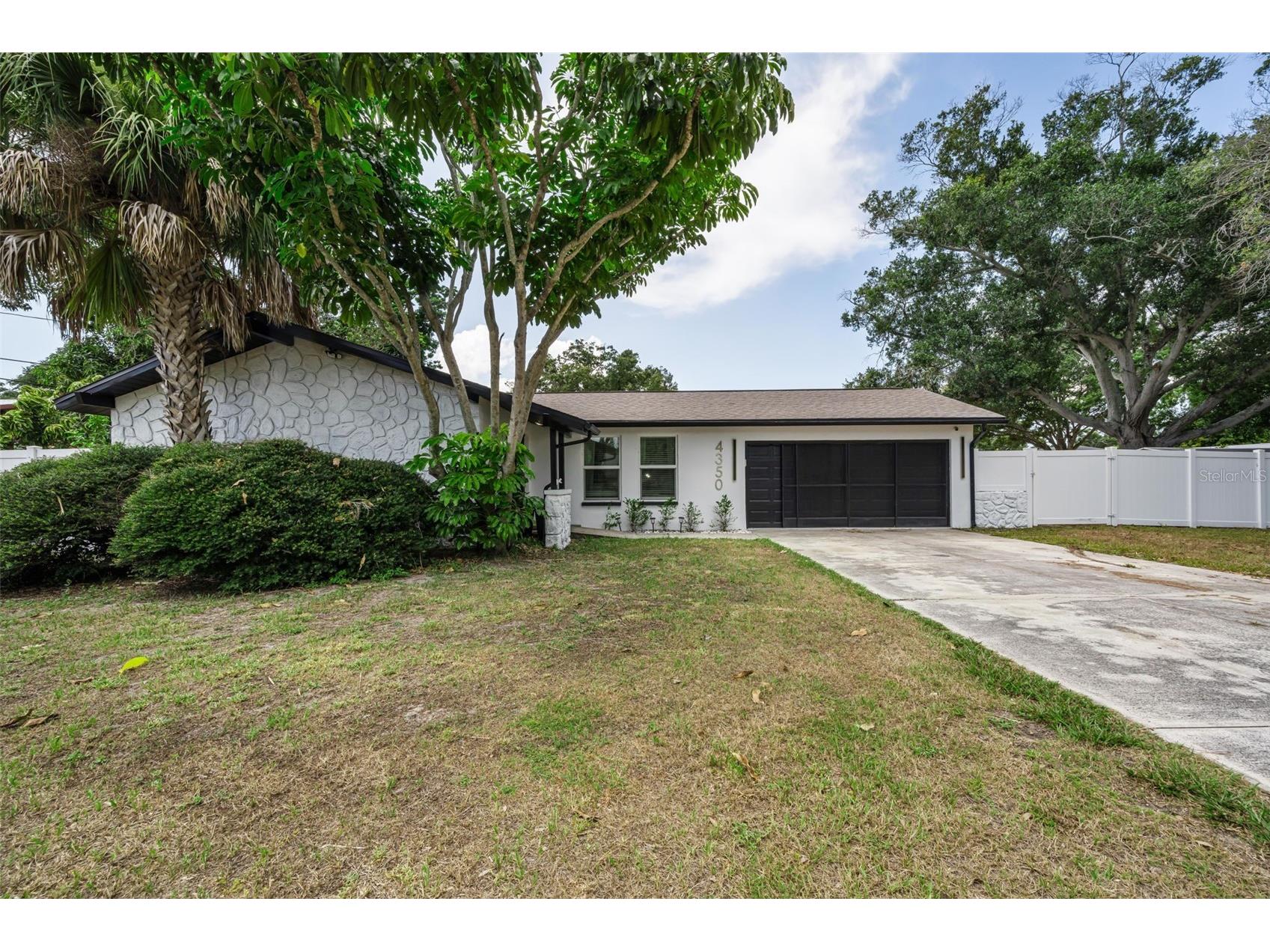 4350 45th Street N Saint Petersburg FL 33714 TB8528053 image1