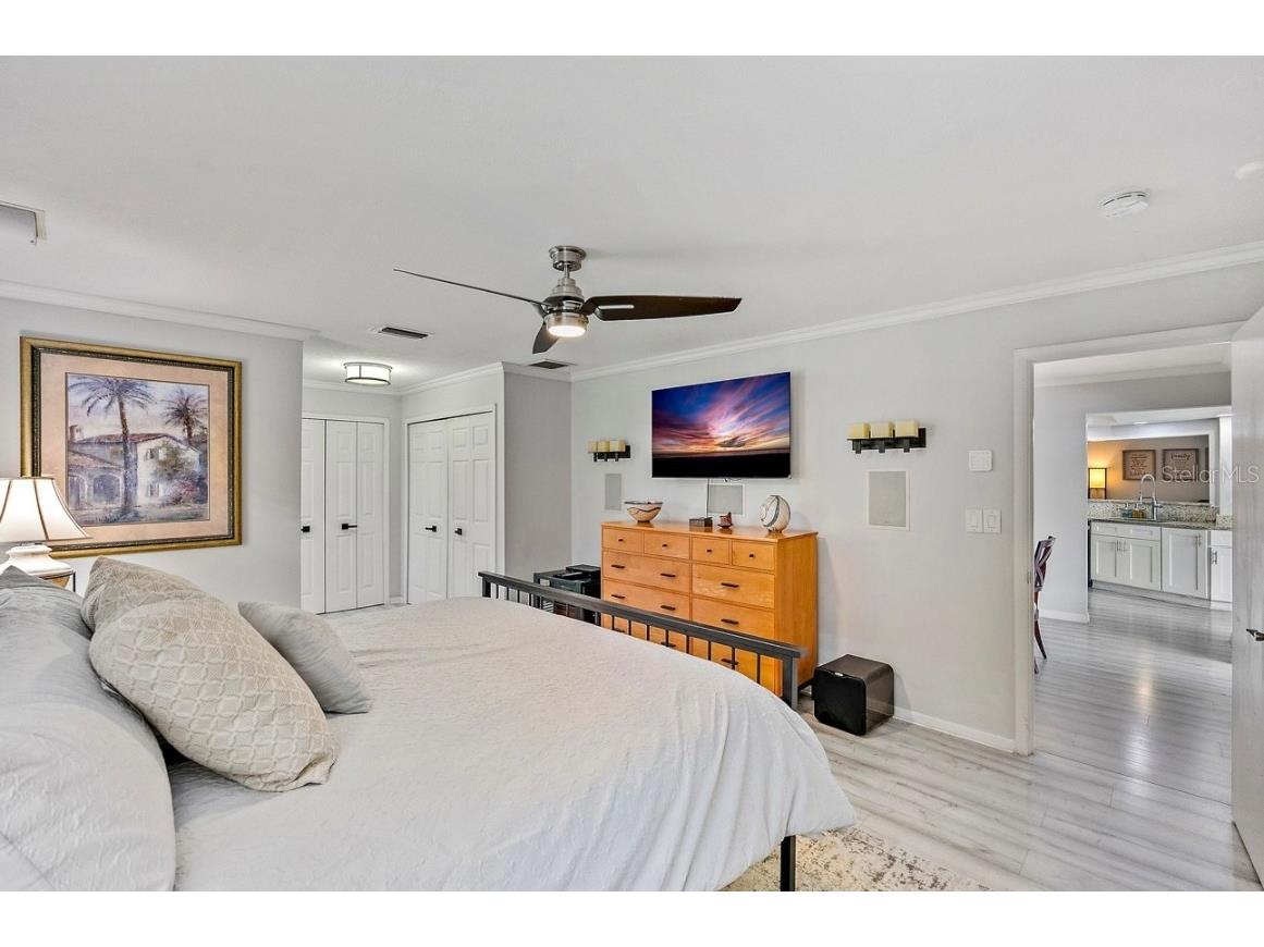 4350 51st Avenue S Saint Petersburg FL 33711 TB8452358 image14