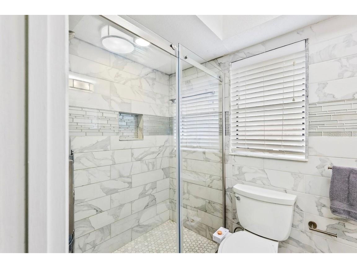 4350 51st Avenue S Saint Petersburg FL 33711 TB8452358 image16