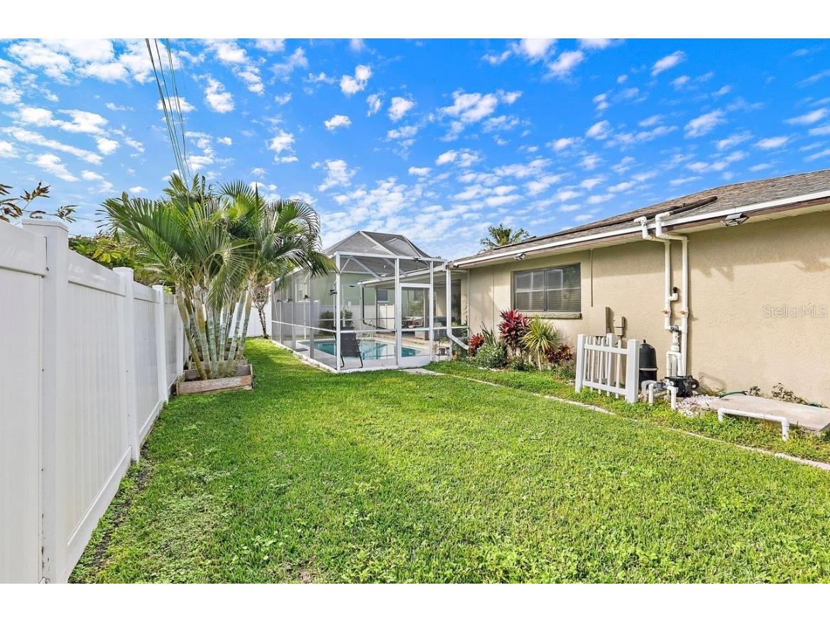 4350 51st Avenue S Saint Petersburg FL 33711 TB8452358 image24