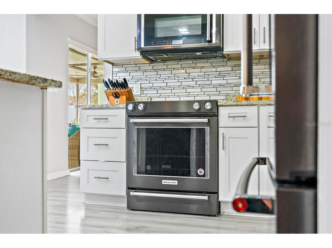 4350 51st Avenue S Saint Petersburg FL 33711 TB8452358 image5