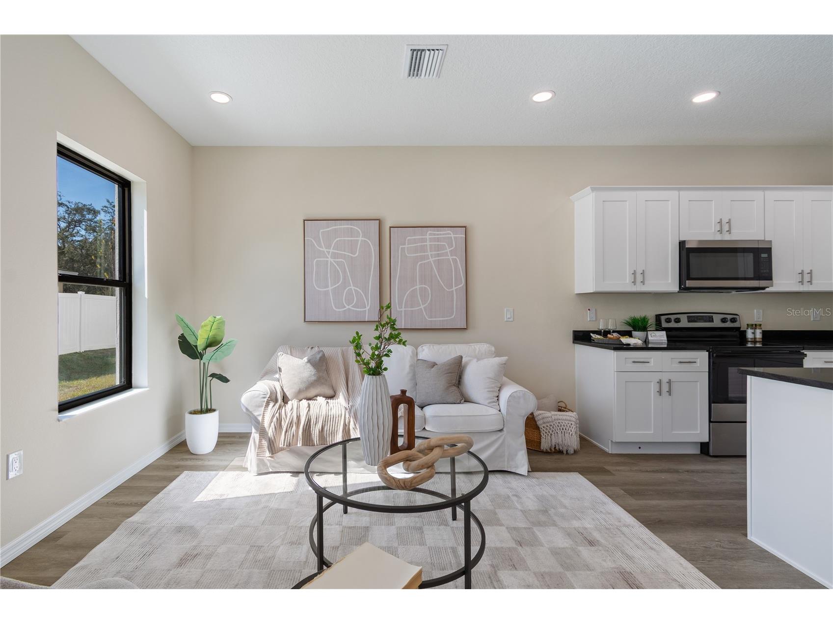 4350 Cambio Gardens Court Tampa FL 33610 TB8474148 image9