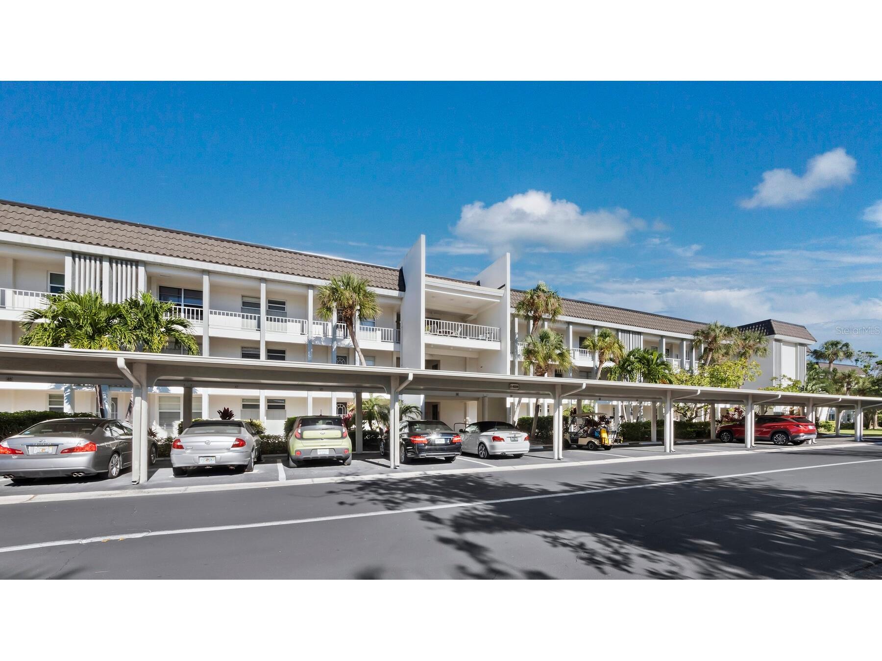 4350 Chatham Drive #105 Longboat Key FL 34228 - SARASOTA BAY A4697241 image2