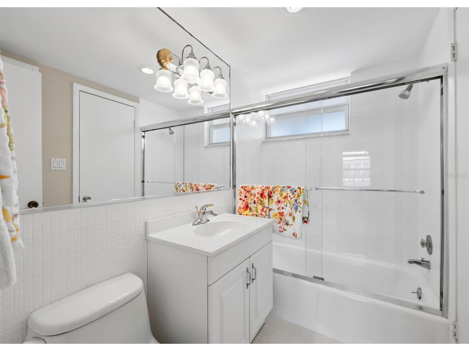 4350 Chatham Drive #105 Longboat Key FL 34228 - SARASOTA BAY A4697241 image27
