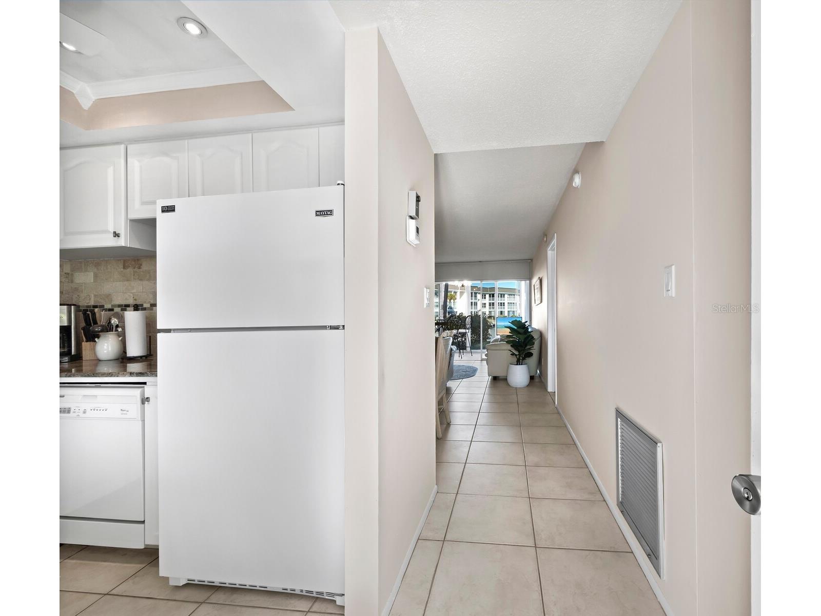 4350 Chatham Drive #105 Longboat Key FL 34228 - SARASOTA BAY A4697241 image4
