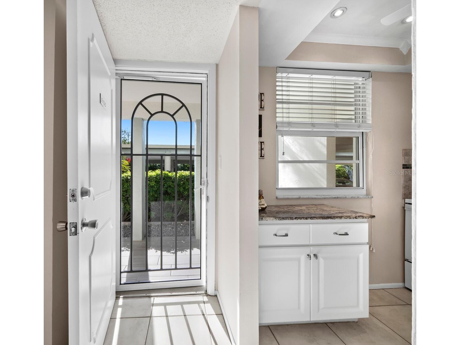 4350 Chatham Drive #105 Longboat Key FL 34228 - SARASOTA BAY A4697241 image5