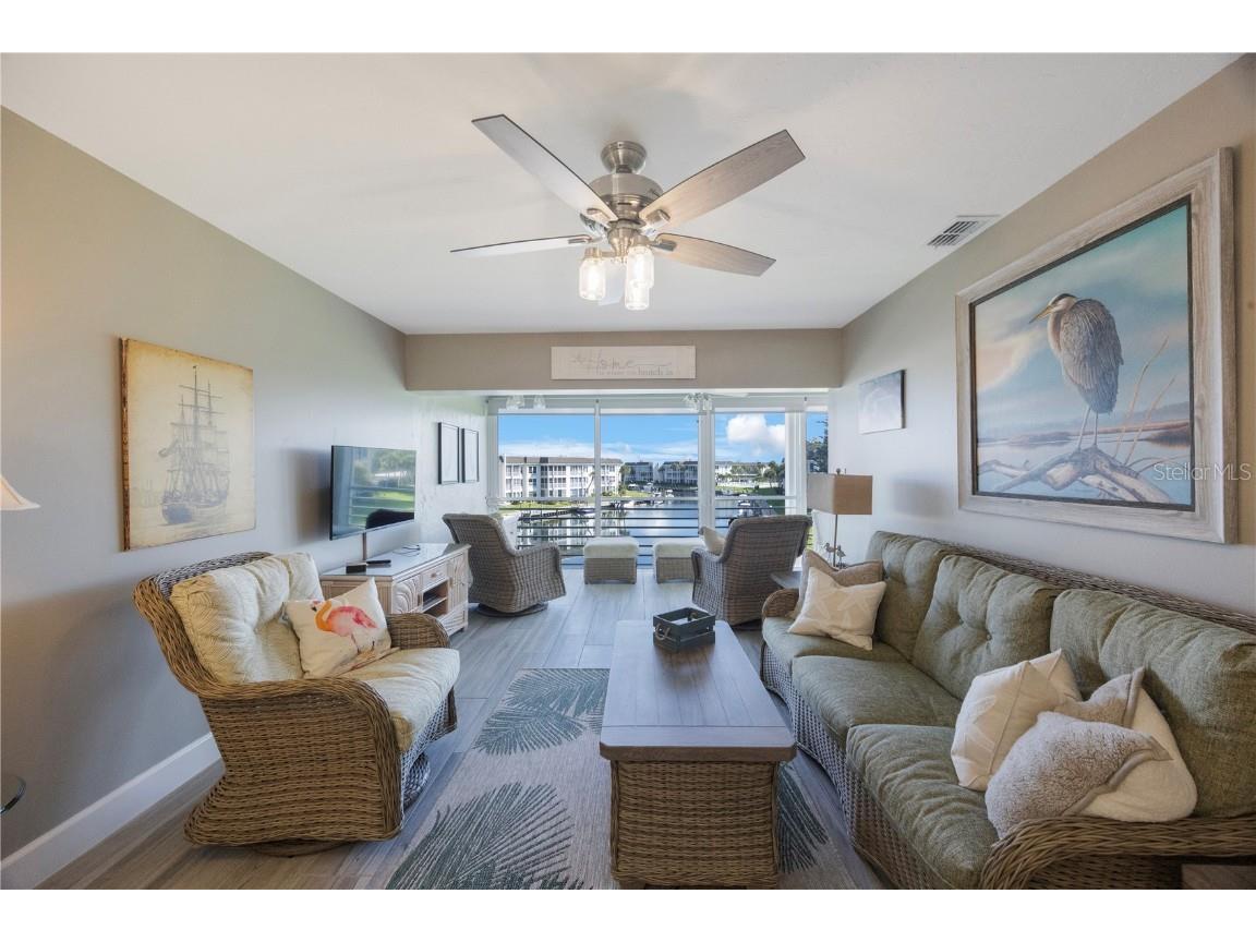 4350 Chatham Drive #E307 Longboat Key FL 34228 A4659070 image15