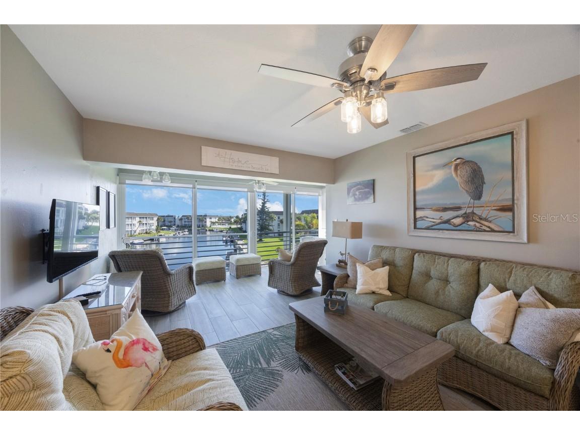 4350 Chatham Drive #E307 Longboat Key FL 34228 A4659070 image17