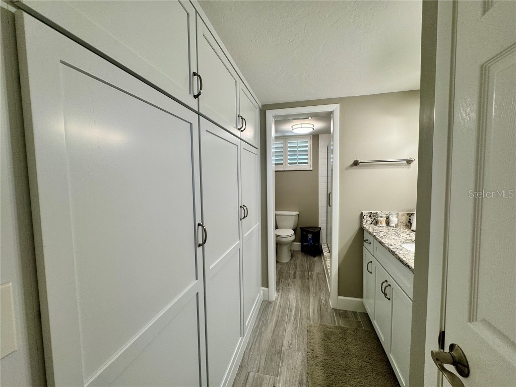 4350 Chatham Drive #E307 Longboat Key FL 34228 A4659070 image35