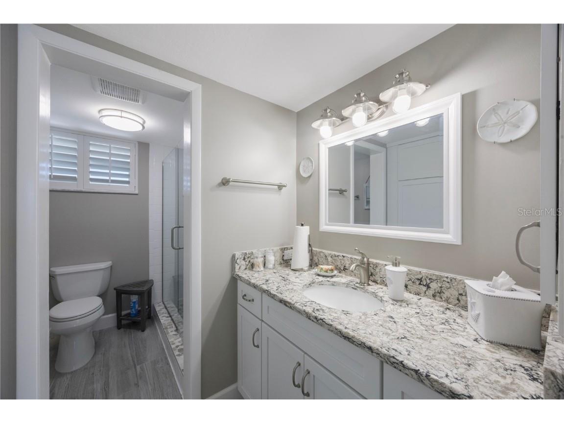 4350 Chatham Drive #E307 Longboat Key FL 34228 A4659070 image37