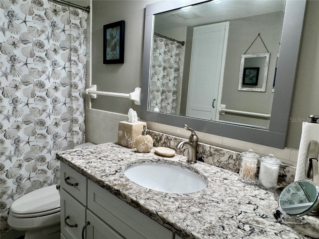 4350 Chatham Drive #E307 Longboat Key FL 34228 A4659070 image44