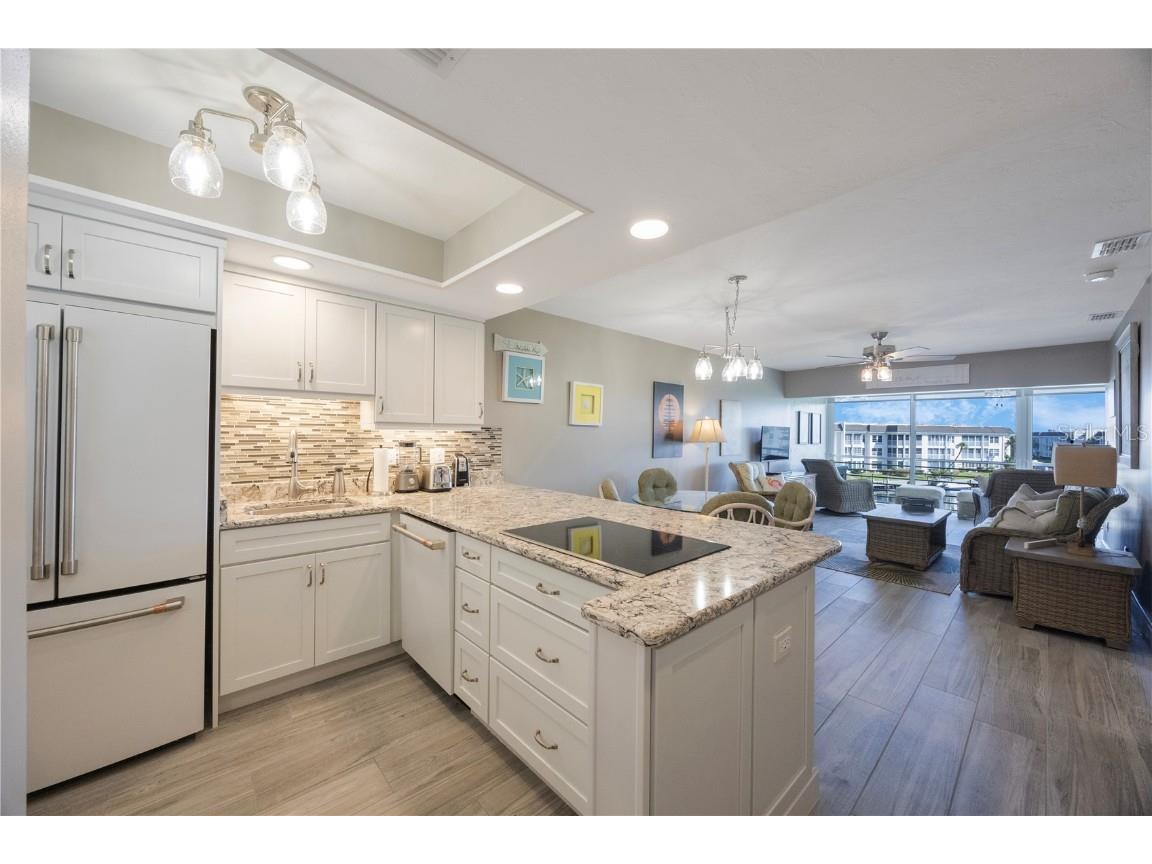 4350 Chatham Drive #E307 Longboat Key FL 34228 A4659070 image5