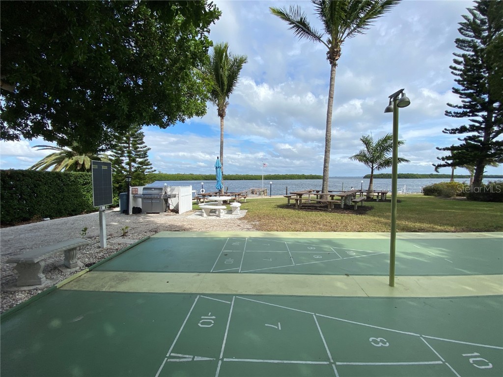 4350 Chatham Drive #E307 Longboat Key FL 34228 A4659070 image56