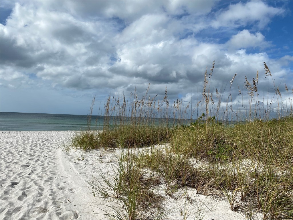 4350 Chatham Drive #E307 Longboat Key FL 34228 A4659070 image67