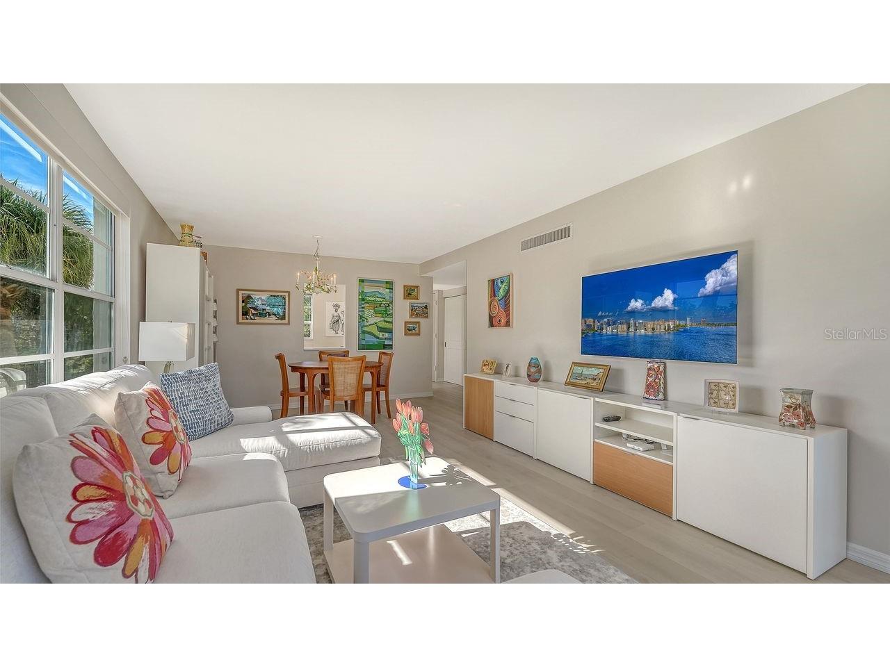 4350 Chatham Drive #UNIT E-208 Longboat Key FL 34228 A4672221 image16