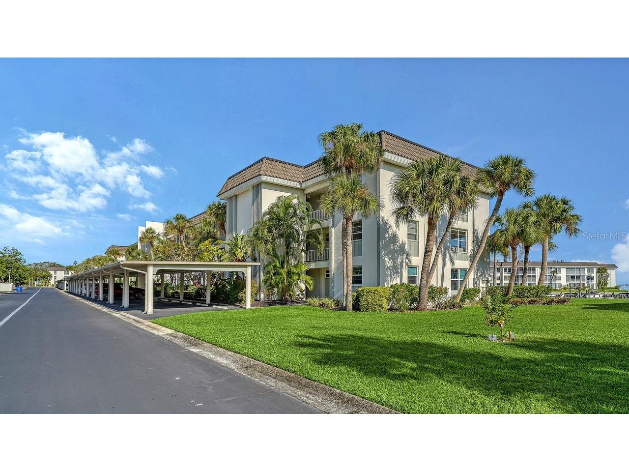 4350 Chatham Drive #UNIT E-208 Longboat Key FL 34228 A4672221 image4