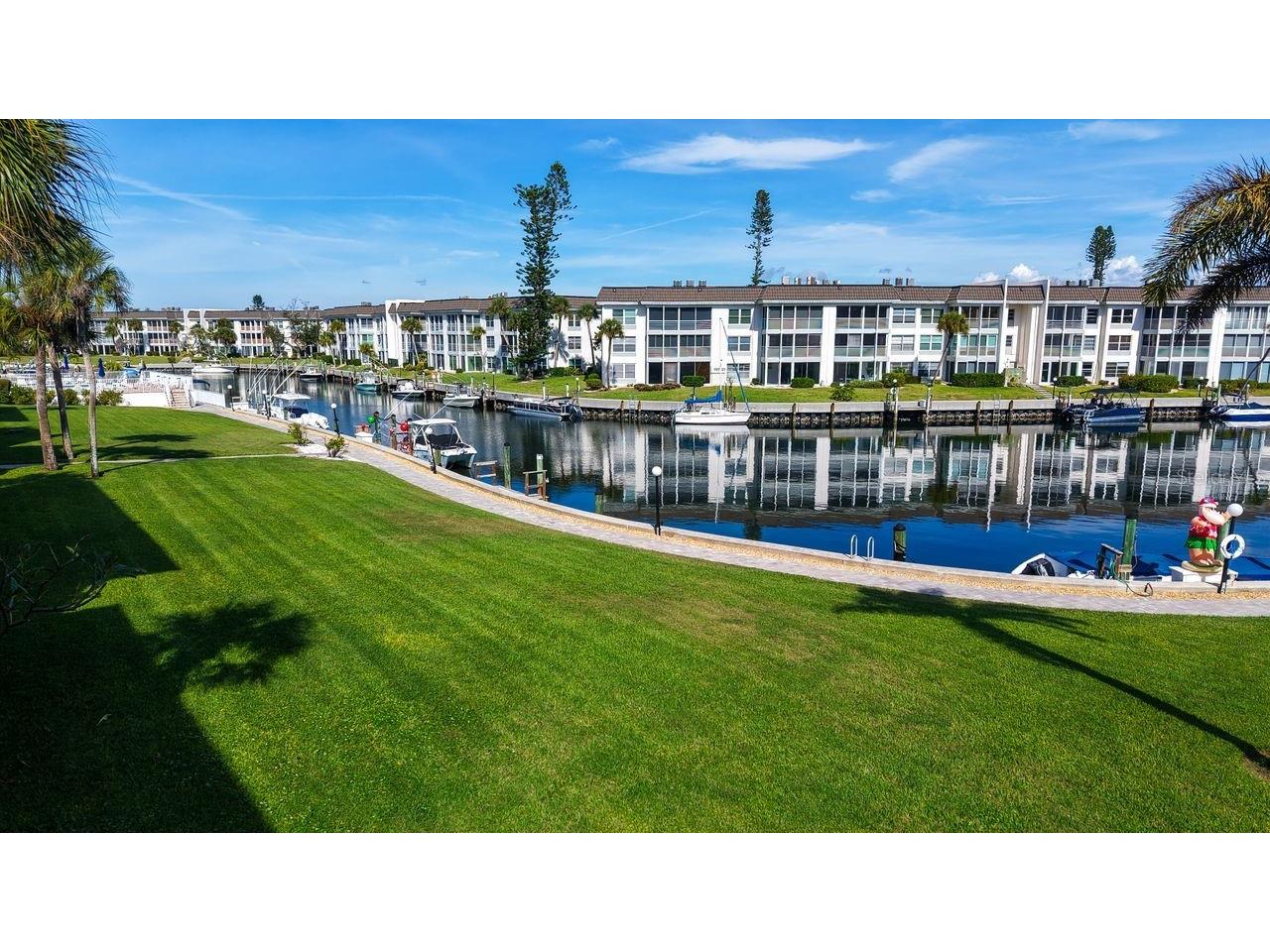 4350 Chatham Drive #UNIT E-208 Longboat Key FL 34228 A4672221 image40