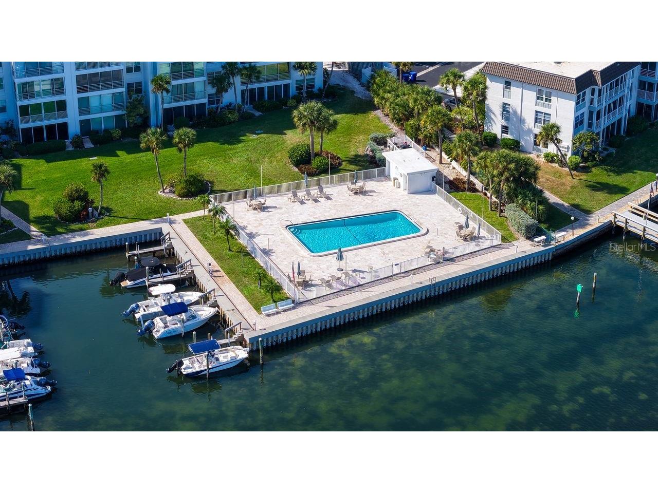 4350 Chatham Drive #UNIT E-208 Longboat Key FL 34228 A4672221 image47