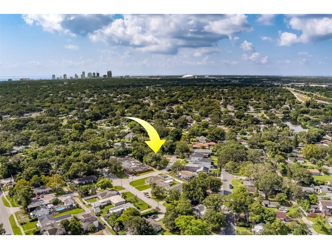 4351 18th Street N Saint Petersburg FL 33714 TB8305867 image1