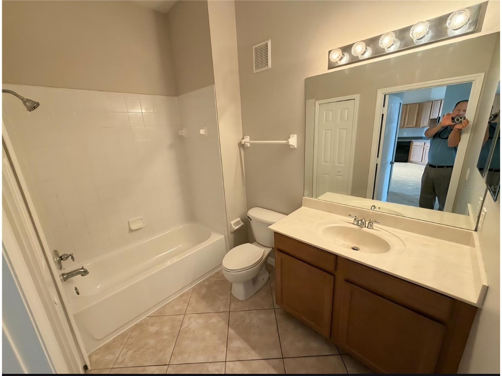 4351 Anson Lane #302 Orlando FL 32814 O6402192 image10