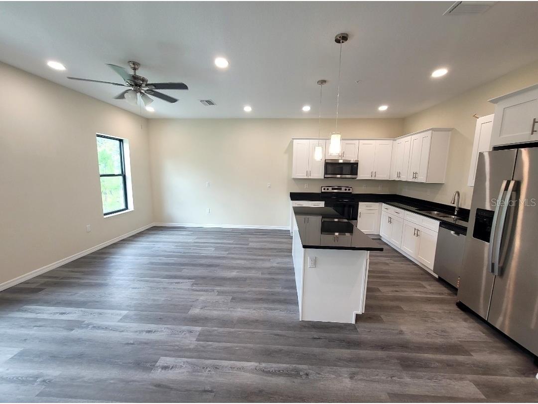 4351 Cambio Gardens Court Tampa FL 33610 TB8517602 image2