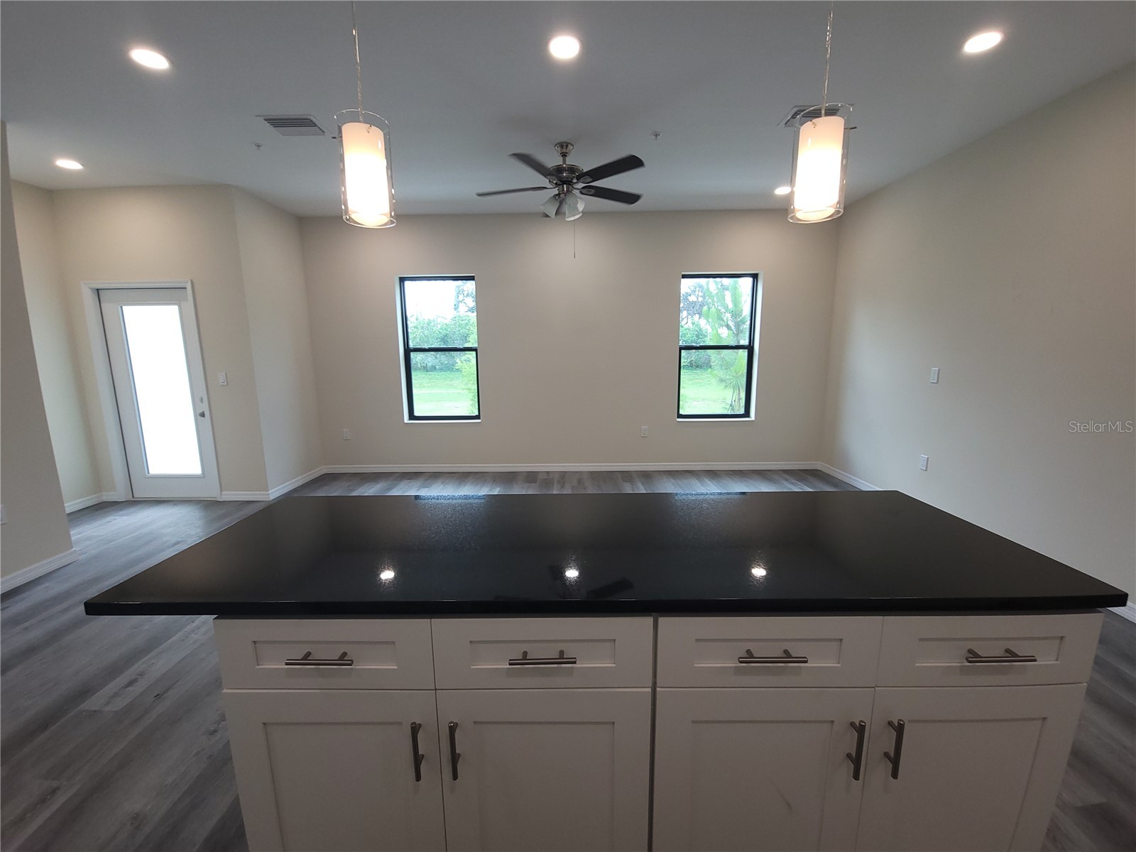 4351 Cambio Gardens Court Tampa FL 33610 TB8517602 image4