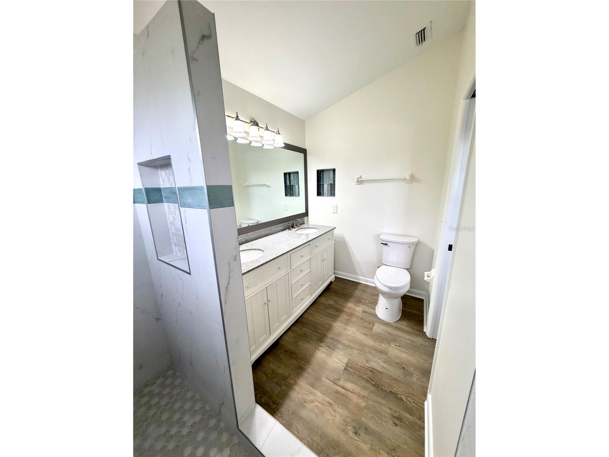 4351 Sandhurst Drive Orlando FL 32817 O6409158 image17