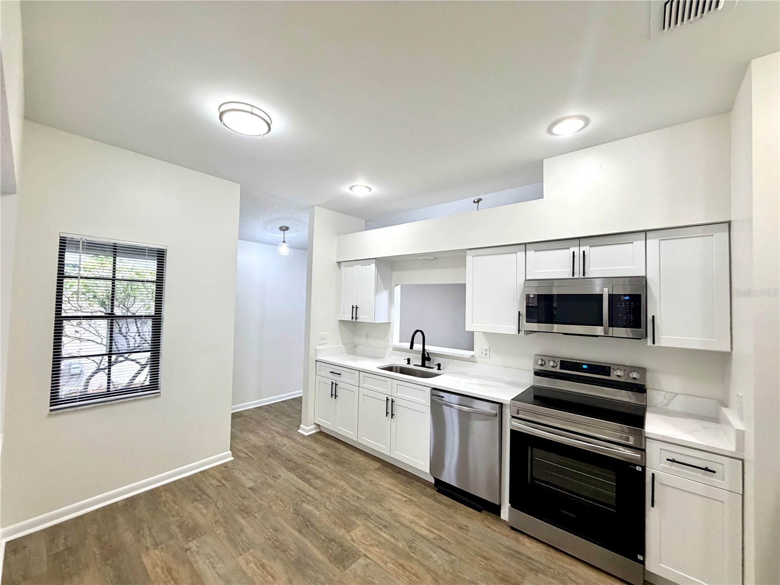 4351 Sandhurst Drive Orlando FL 32817 O6409158 image7