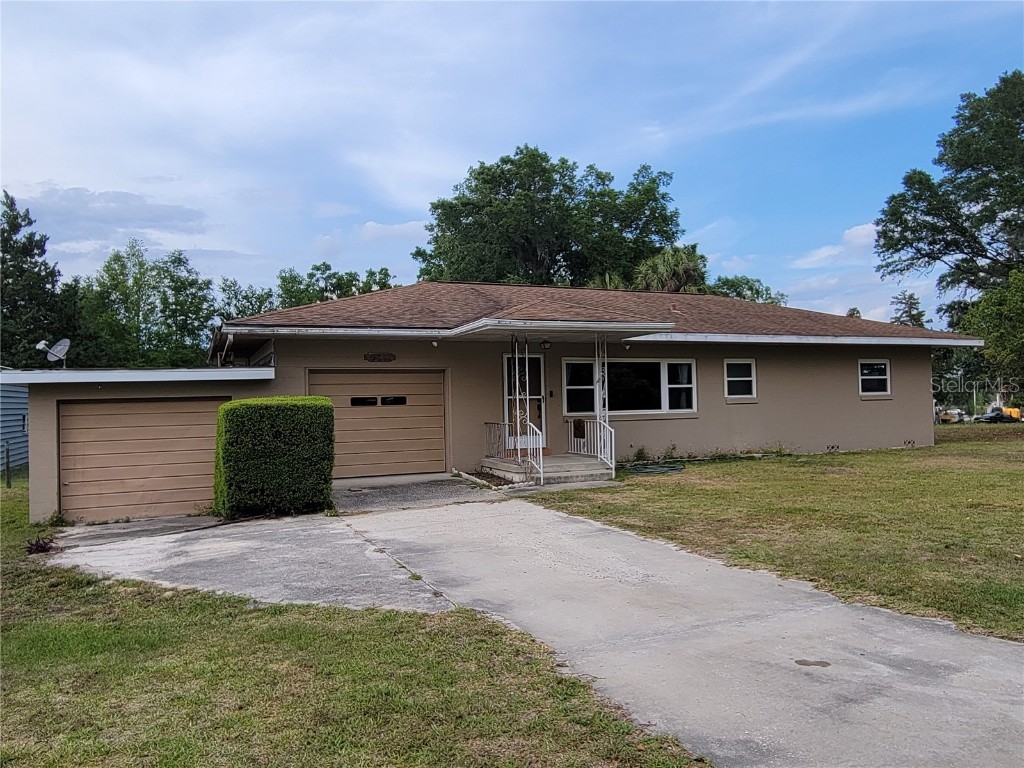 4351 SE 102nd Place Belleview FL 34420 OM656382 image1