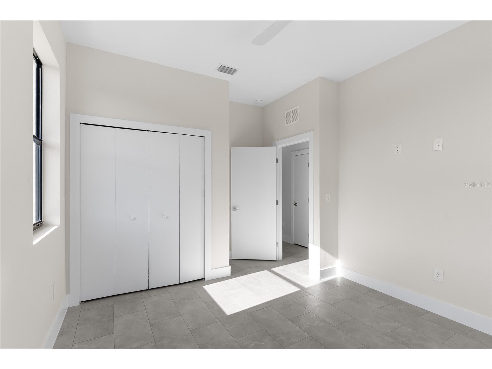 4352 Fontanarosa Village Court Tampa FL 33614 TB8505072 image22