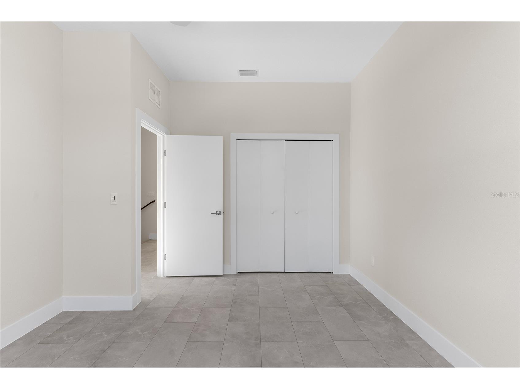 4352 Fontanarosa Village Court Tampa FL 33614 TB8505072 image5