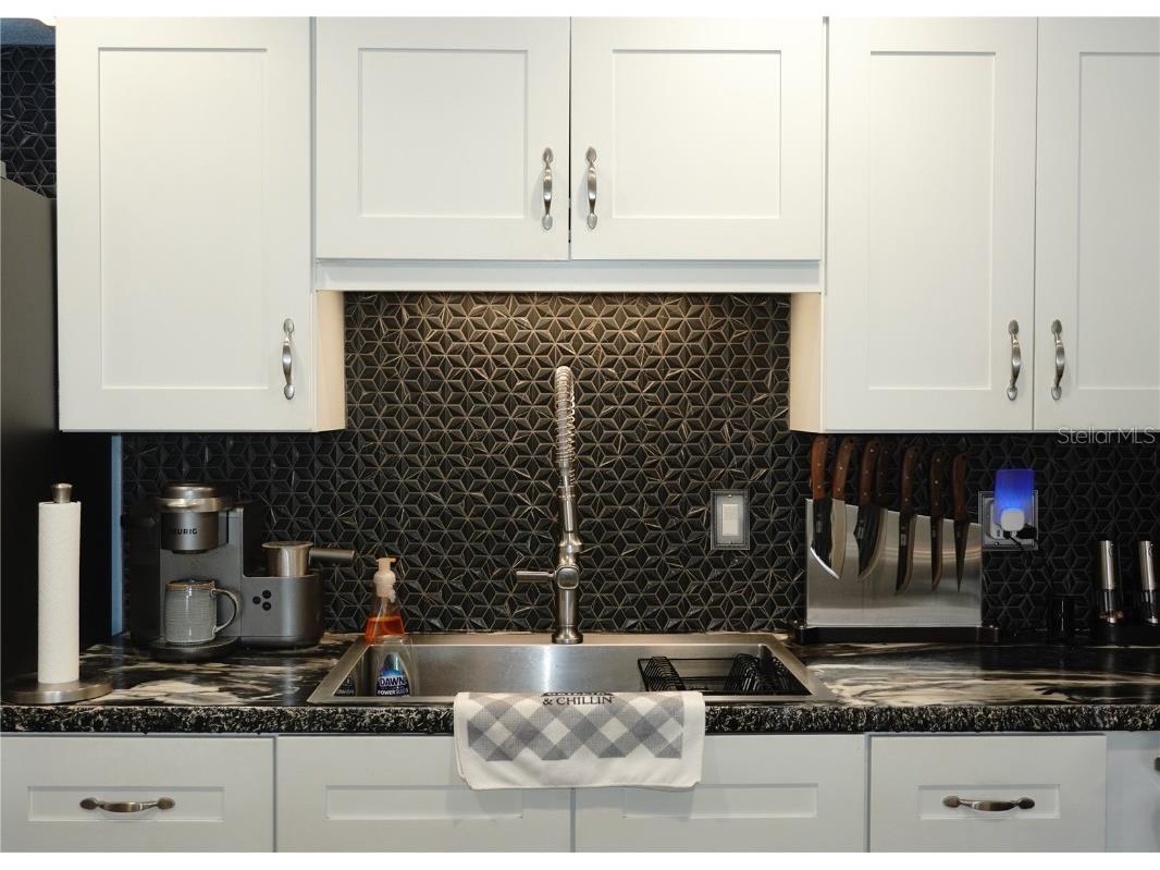 4352 Tahitian Gardens Circle #M Holiday FL 34691 TB8416218 image12