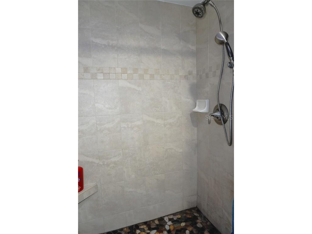 4352 Tahitian Gardens Circle #M Holiday FL 34691 TB8416218 image30