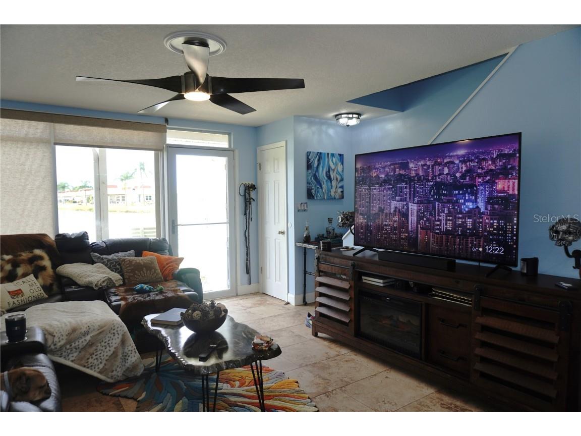 4352 Tahitian Gardens Circle #M Holiday FL 34691 TB8416218 image9