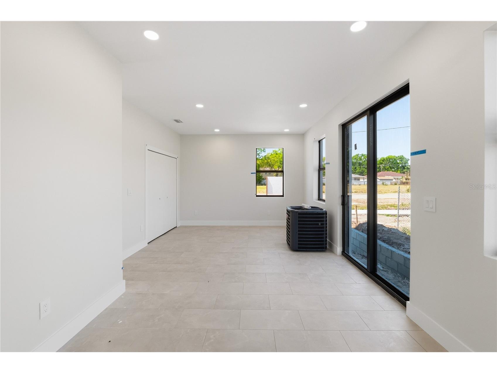4353 Fontanarosa Village Court Tampa FL 33614 TB8489079 image7