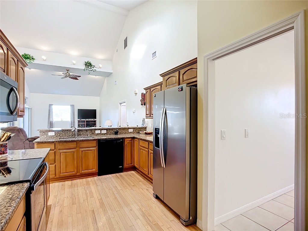 4353 Hidden River Road Sarasota FL 34240 A4673704 image10