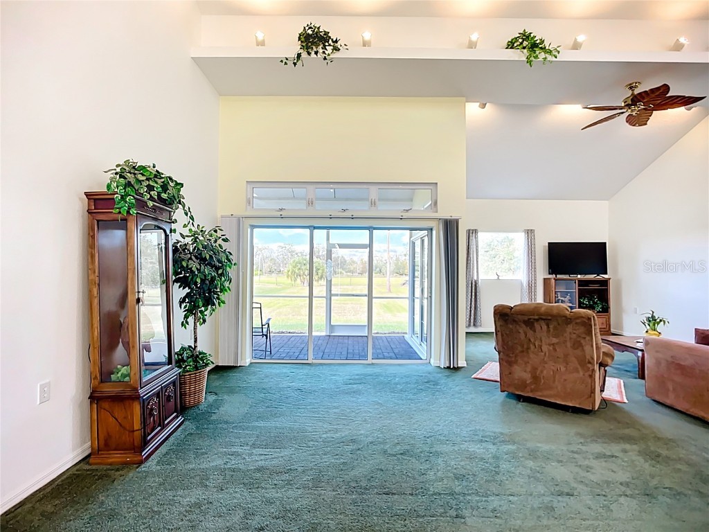 4353 Hidden River Road Sarasota FL 34240 A4673704 image17