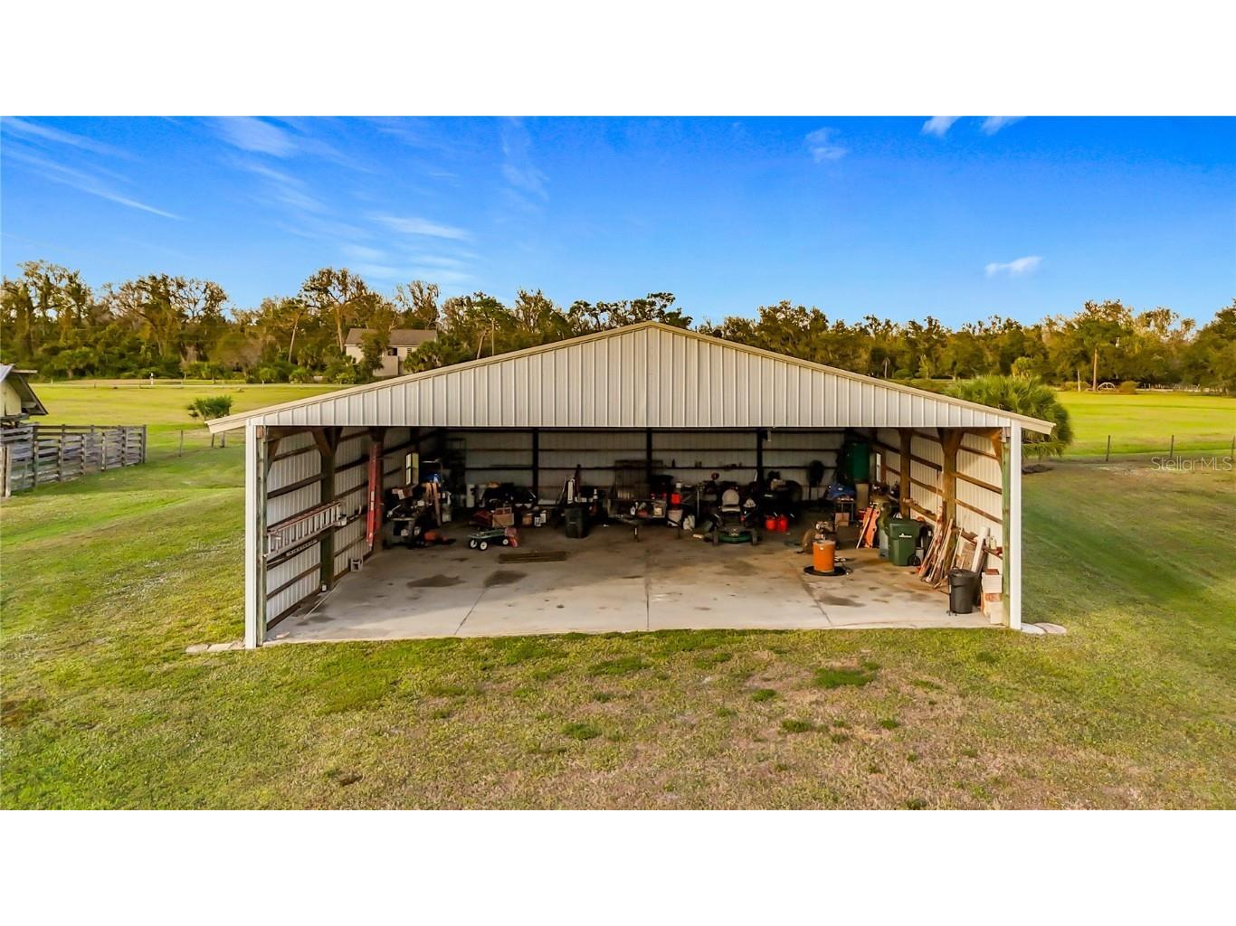 4353 Hidden River Road Sarasota FL 34240 A4673704 image45