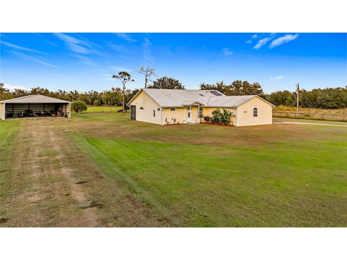 4353 Hidden River Road Sarasota FL 34240 A4673704 image73