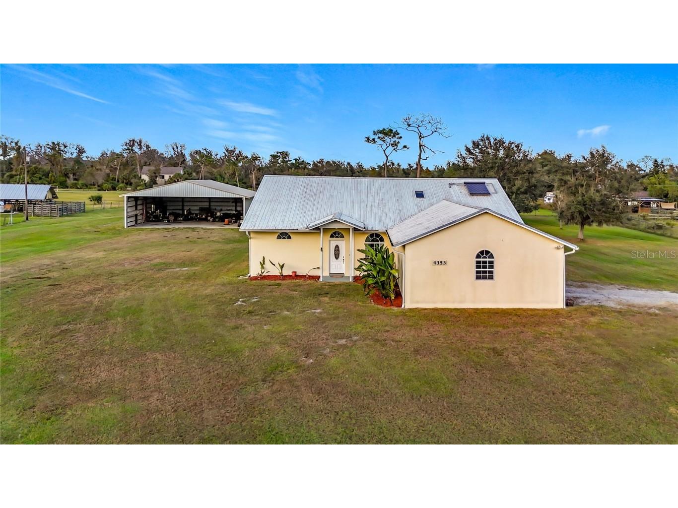 4353 Hidden River Road Sarasota FL 34240 A4673704 image76