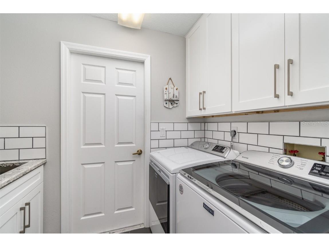 4353 Indian Point Trail Sarasota FL 34238 A4655468 image22