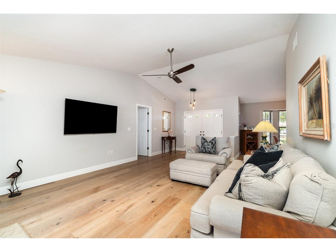 4353 Indian Point Trail Sarasota FL 34238 A4655468 image5