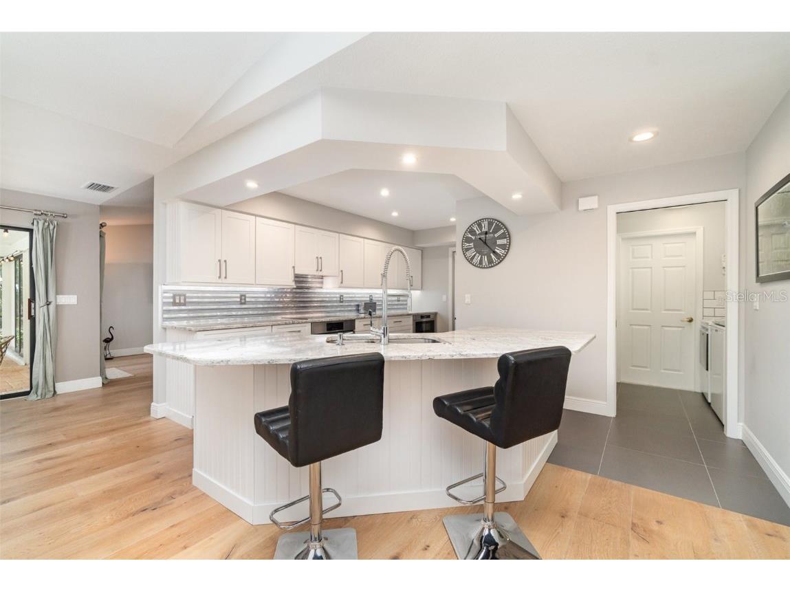 4353 Indian Point Trail Sarasota FL 34238 A4655468 image8