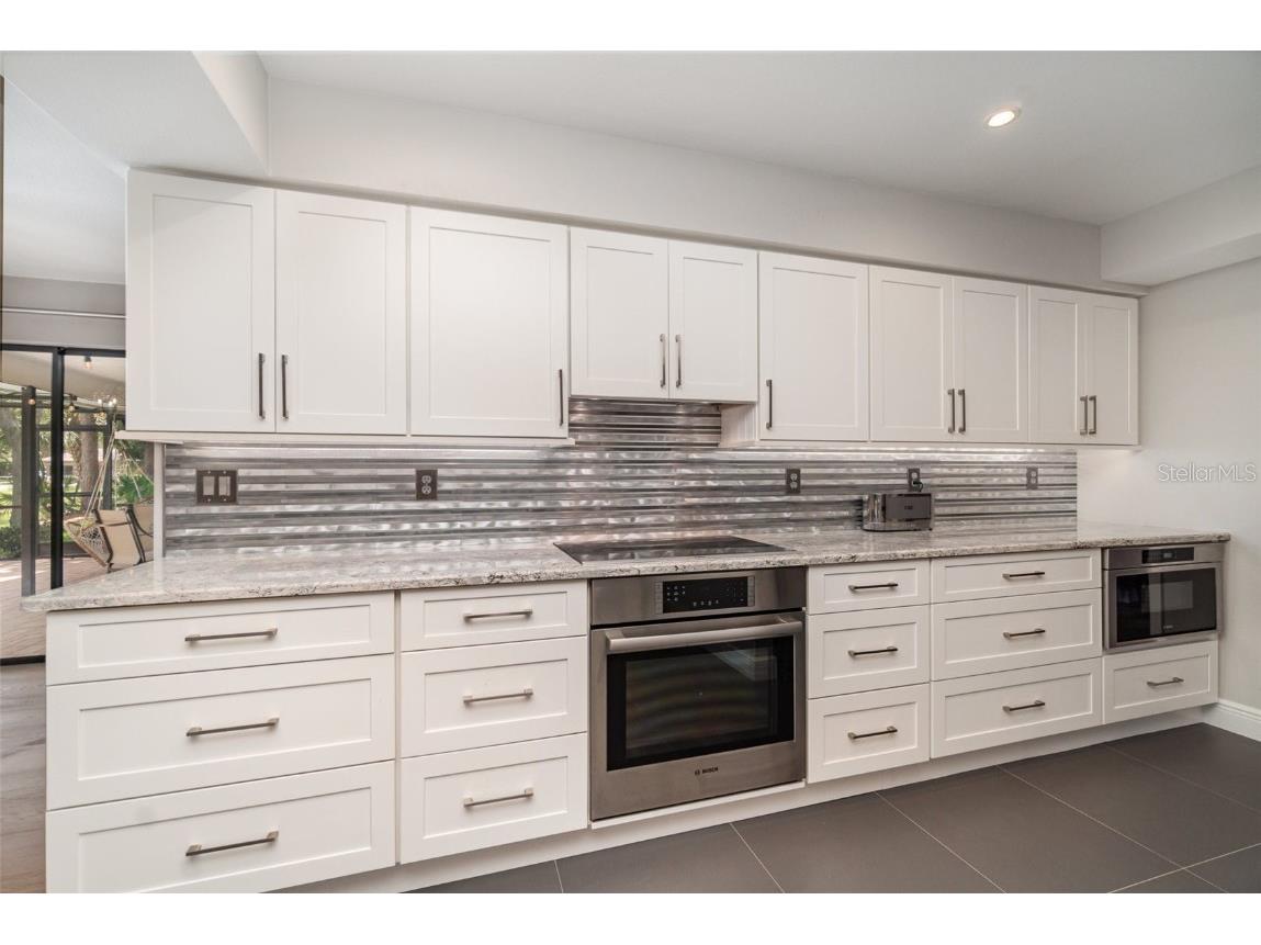 4353 Indian Point Trail Sarasota FL 34238 A4655468 image9