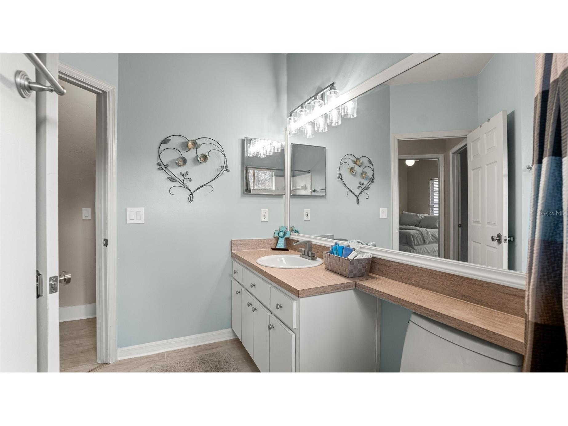 4353 NW 34 Terrace Gainesville FL 32605 GC537099 image14