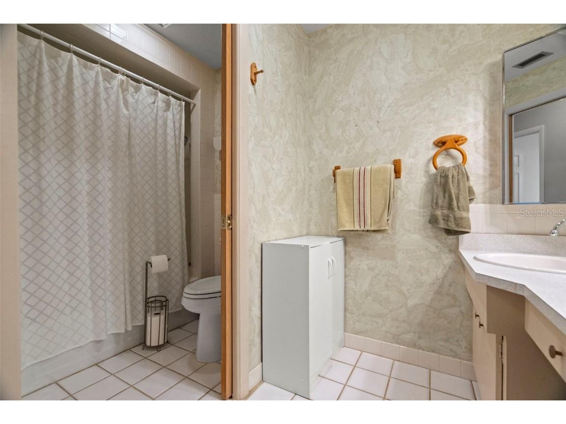 4353 Tahitian Gardens Cir #B Holiday FL 34691 TB8453053 image13