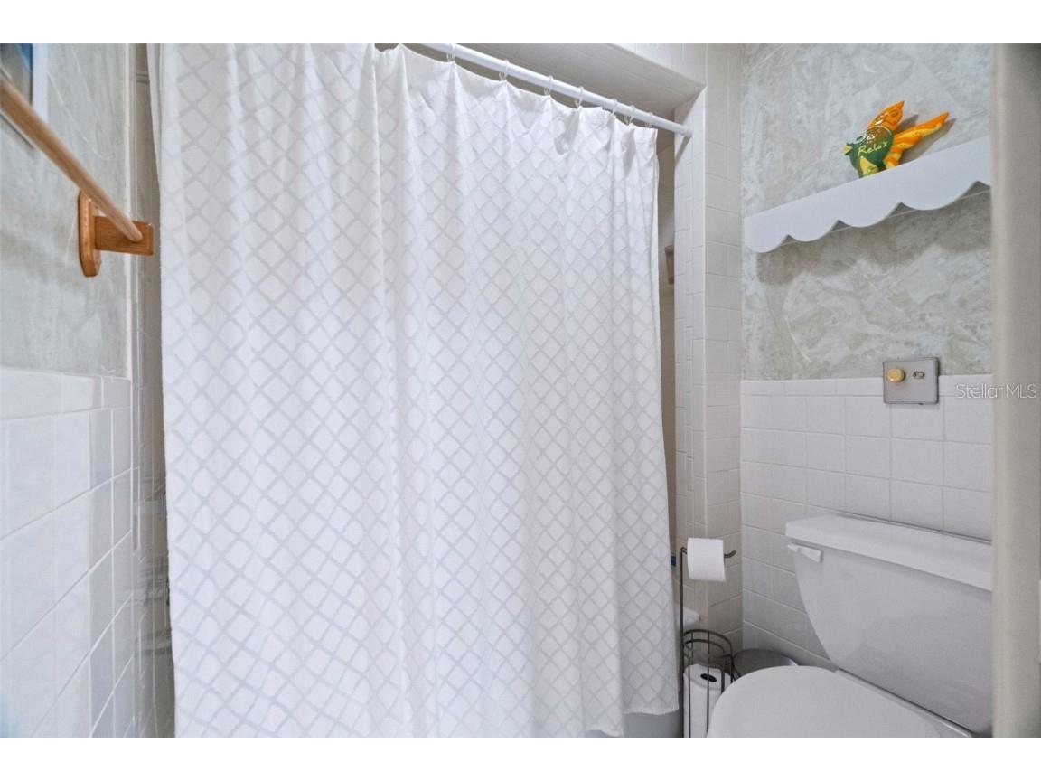 4353 Tahitian Gardens Cir #B Holiday FL 34691 TB8453053 image15