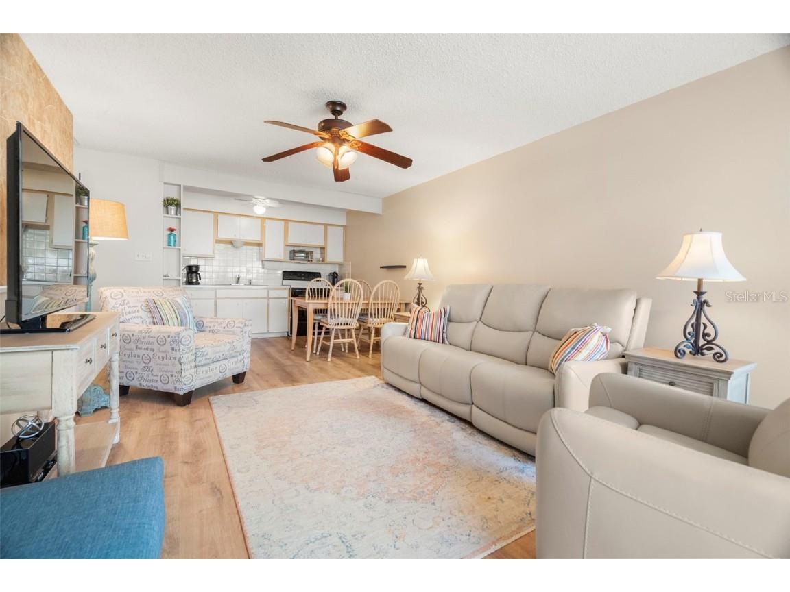 4353 Tahitian Gardens Cir #B Holiday FL 34691 TB8453053 image2